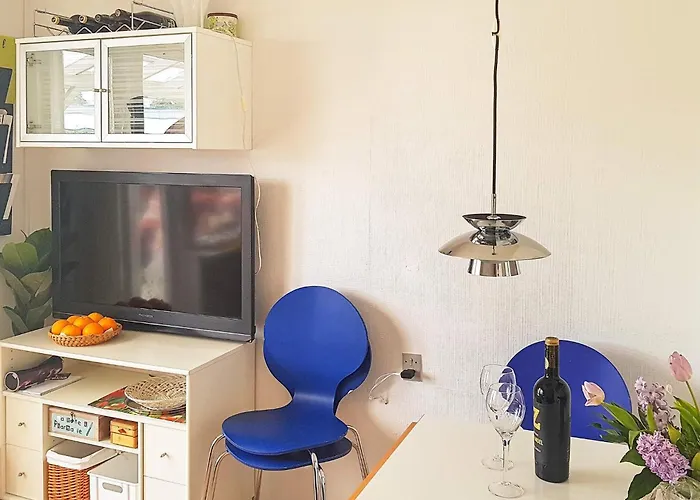 4 Person In Nexo-by Traum Апартаменты Нексё